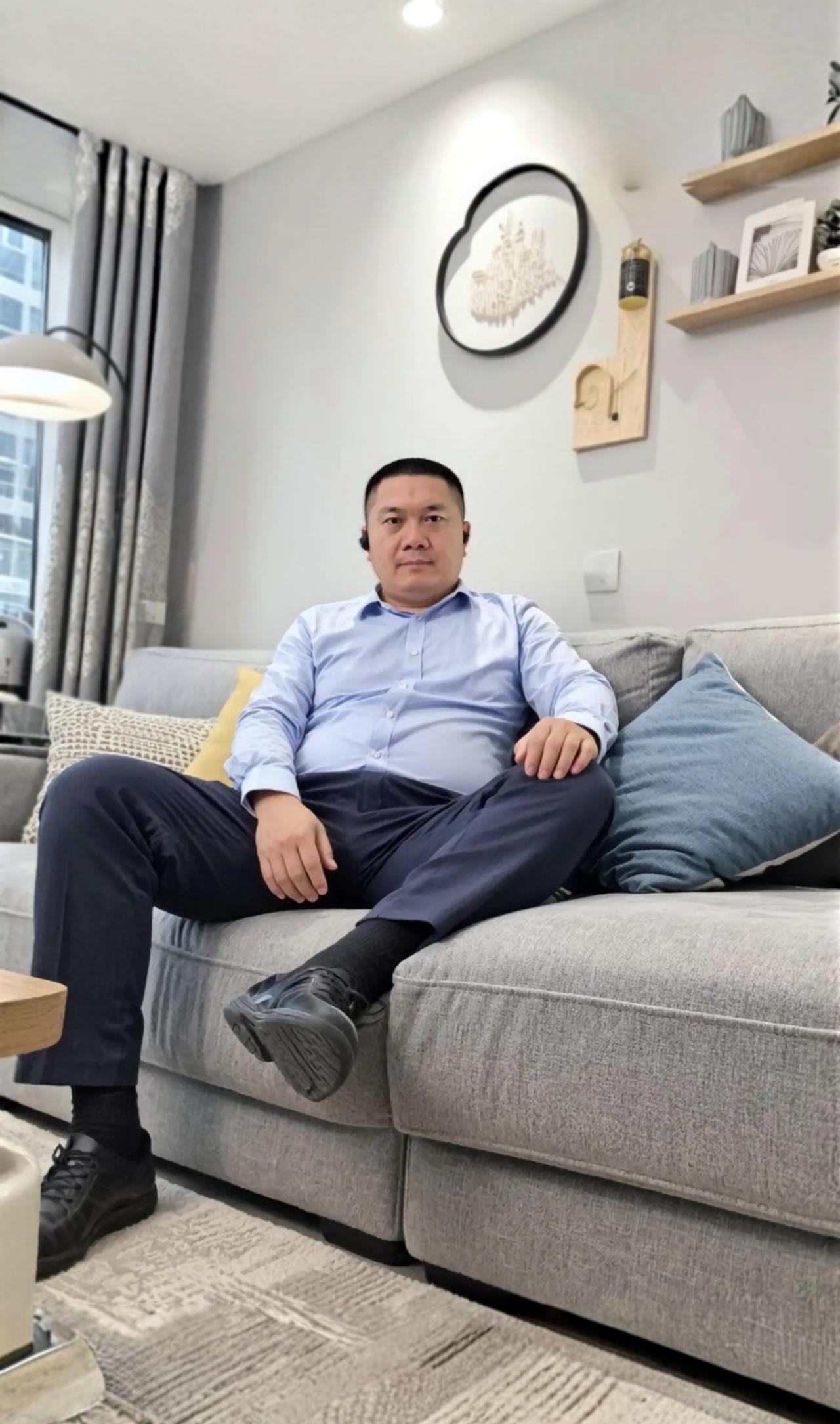 中年男子 最好的时光在路上 小叔叔 大叔年纪 沧桑大叔的生活日记