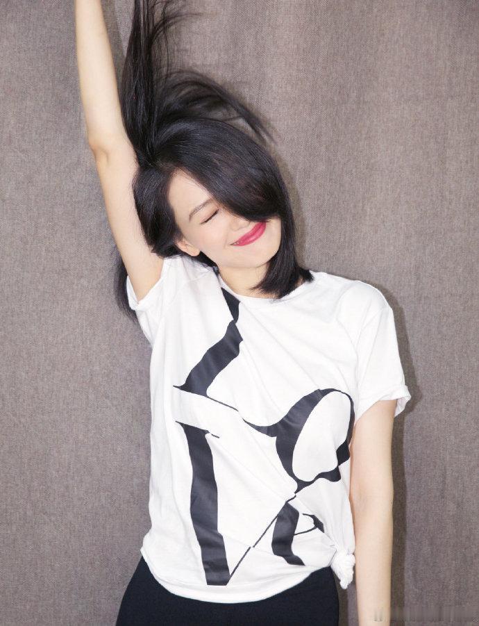 旧图，大眼睛好美😍