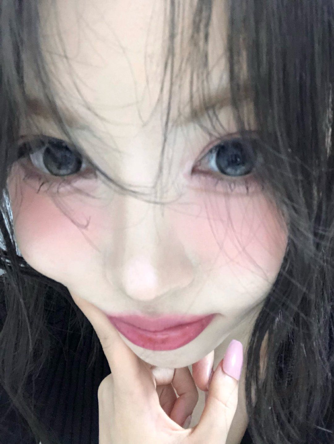 萌萌一只兔 ​​​