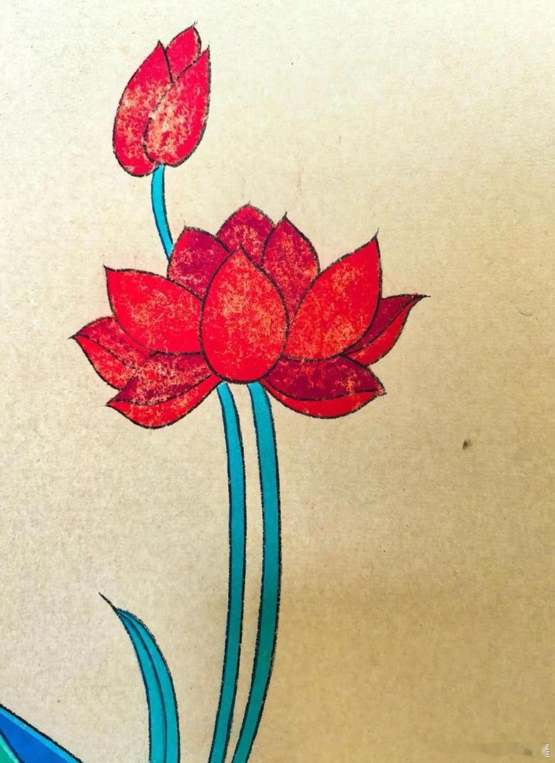 鲜花不要放卧室，花开时花粉不利感情，花旺人不旺，运气不好。 