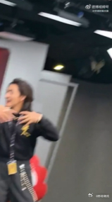 此沙扫楼一马归一马 此沙在《镖人》扫楼时的表现太有梗啦！猜表情包环节“一马归一马