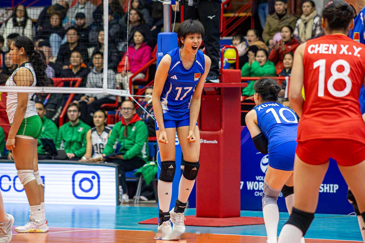 【2026U17女排世锦赛 小组赛：中国队3-0墨西哥】北京时间11日上午，圣费