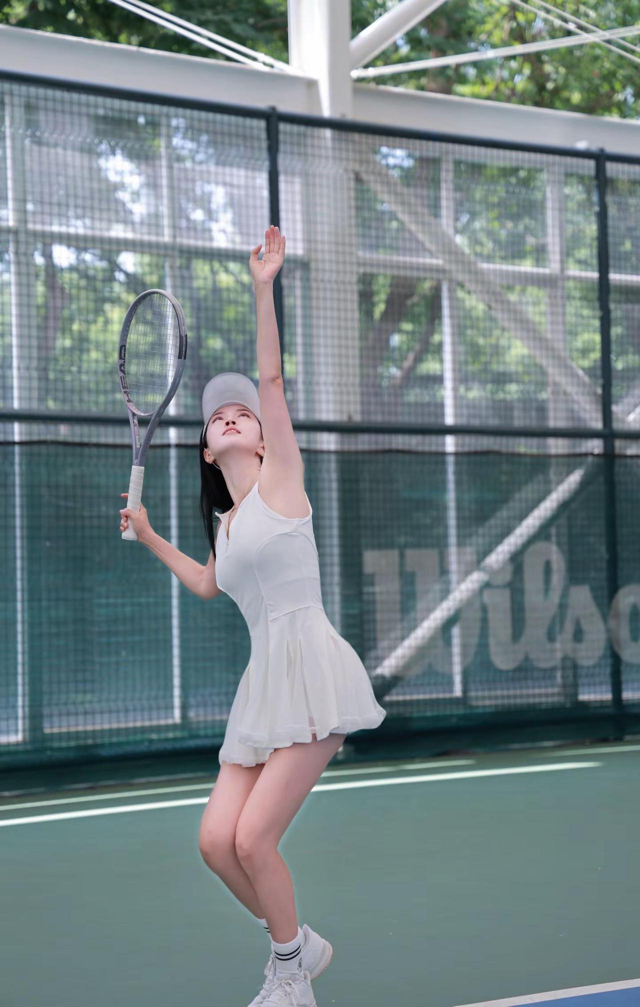 一起涨球🎾。网球穿搭 网球女孩 网球训练 运动