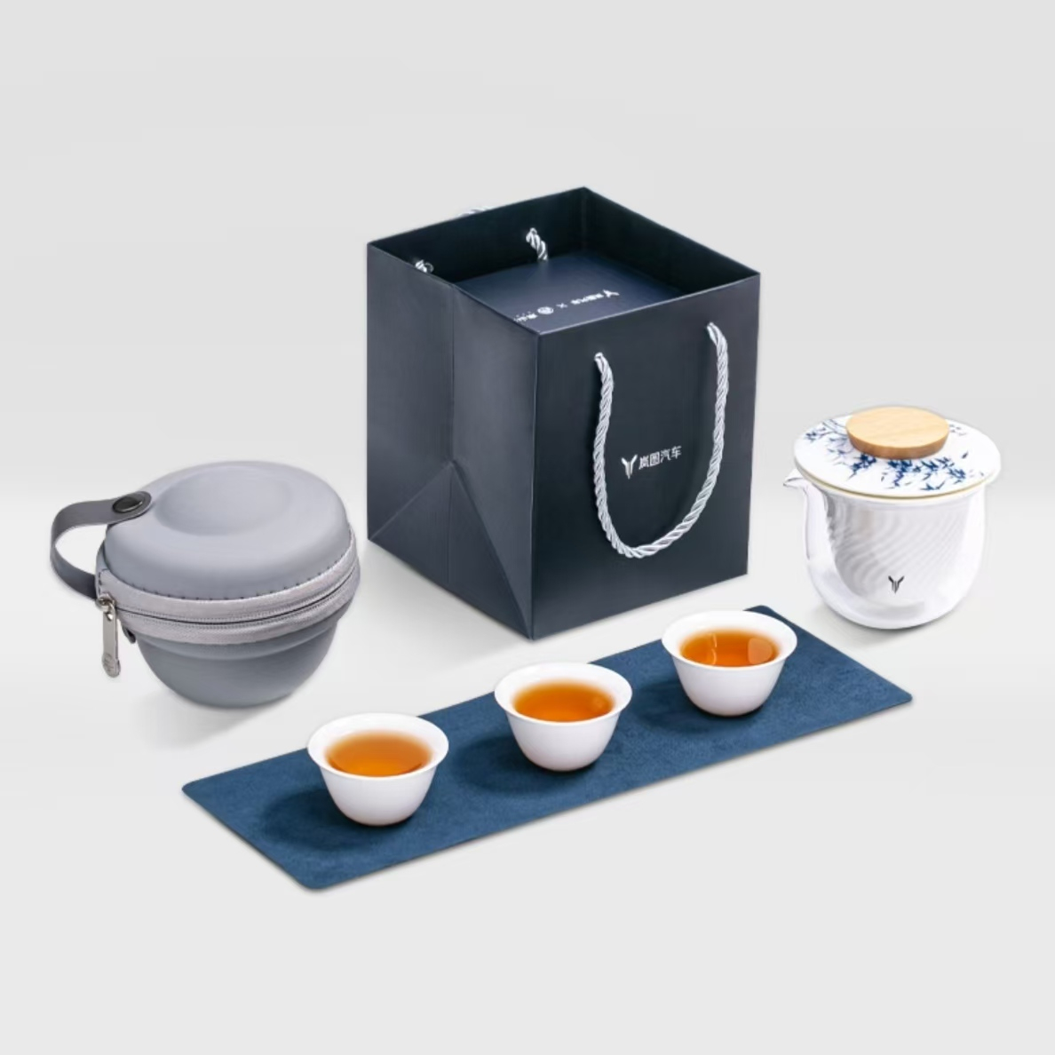 转发！抽一位铁粉送岚图*南山先生便携茶具套装3月18日开奖！2026所愿皆成