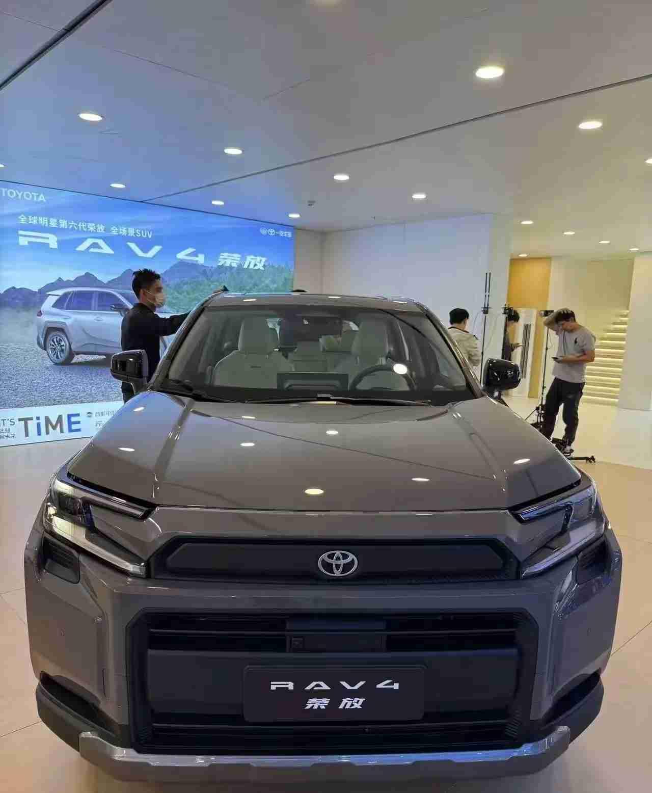 听我一句劝，买车这样选！
​30年前买车，认大众、丰田，买的是口碑硬气；
20年