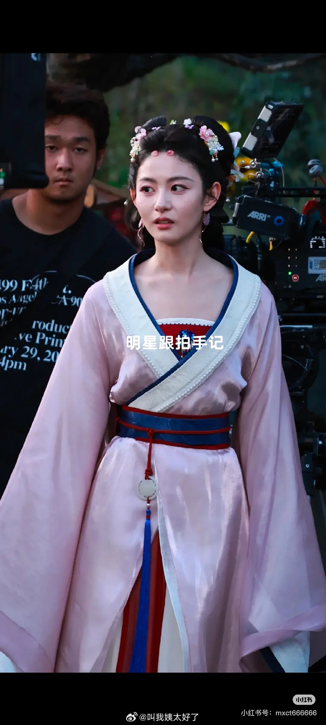 现在剧组里面是不是真的不卷妆造了？赵晴、陈哲远、宋祖儿最近新剧的妆造质感看起来都