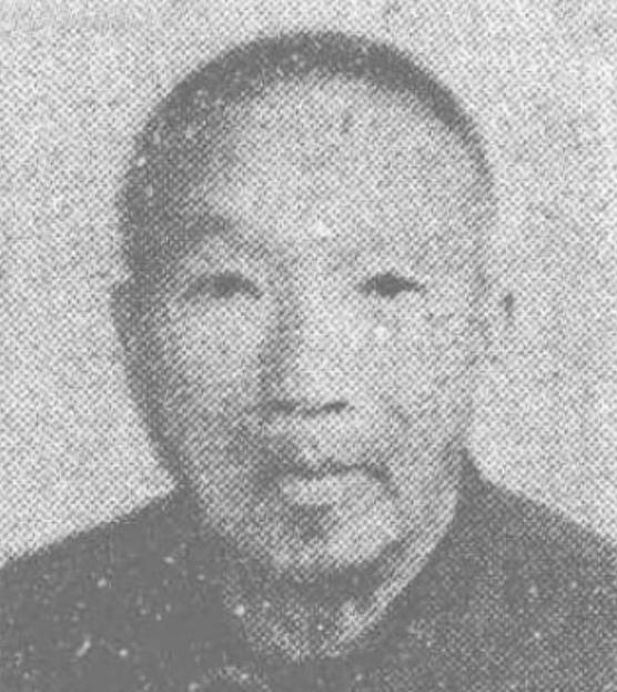 1949年，国军中将出城，打算向解放军投降，谁知路上，他却被自己的手下抓了起来，