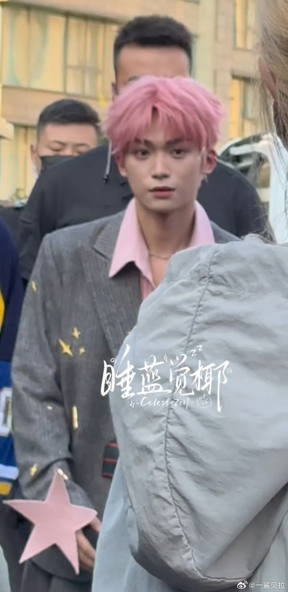 小图真的蛮像的 ​​​