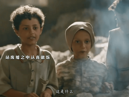 龙餐馆路演沈腾现场撒饭一饭封神 腾哥的路演从来不让人失望，这次直接把“饭撒”玩成