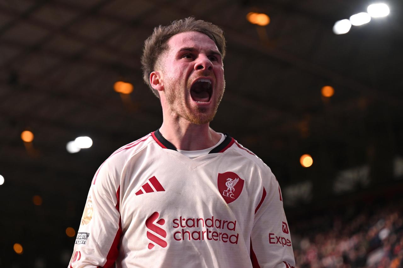 汗水造就绝杀的喜悦

利物浦中场麦卡利斯特本场比赛个人数据：
53 触球
6 对