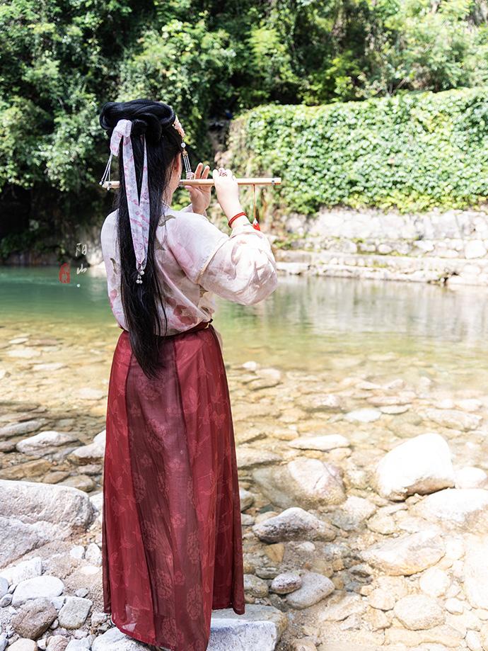 🌊广东版“仙本那”支流！躲进22℃的玻璃水秘境🧊

别只冲山顶了！这次直奔广