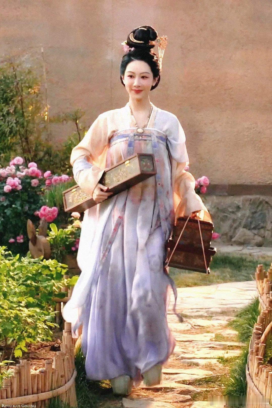 杨紫这个造型真的好好看！ ​​​