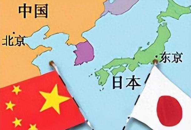 新加坡联合早报今日发文写道：“多年前曾有学者笑说，中国人常说中日友好往来两千年，