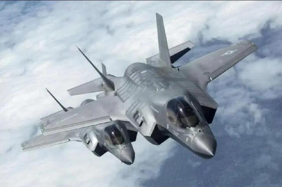 美国用价值245万美元的导弹击落伊朗一架价值5-15万美元的无人机，这是赔了还是