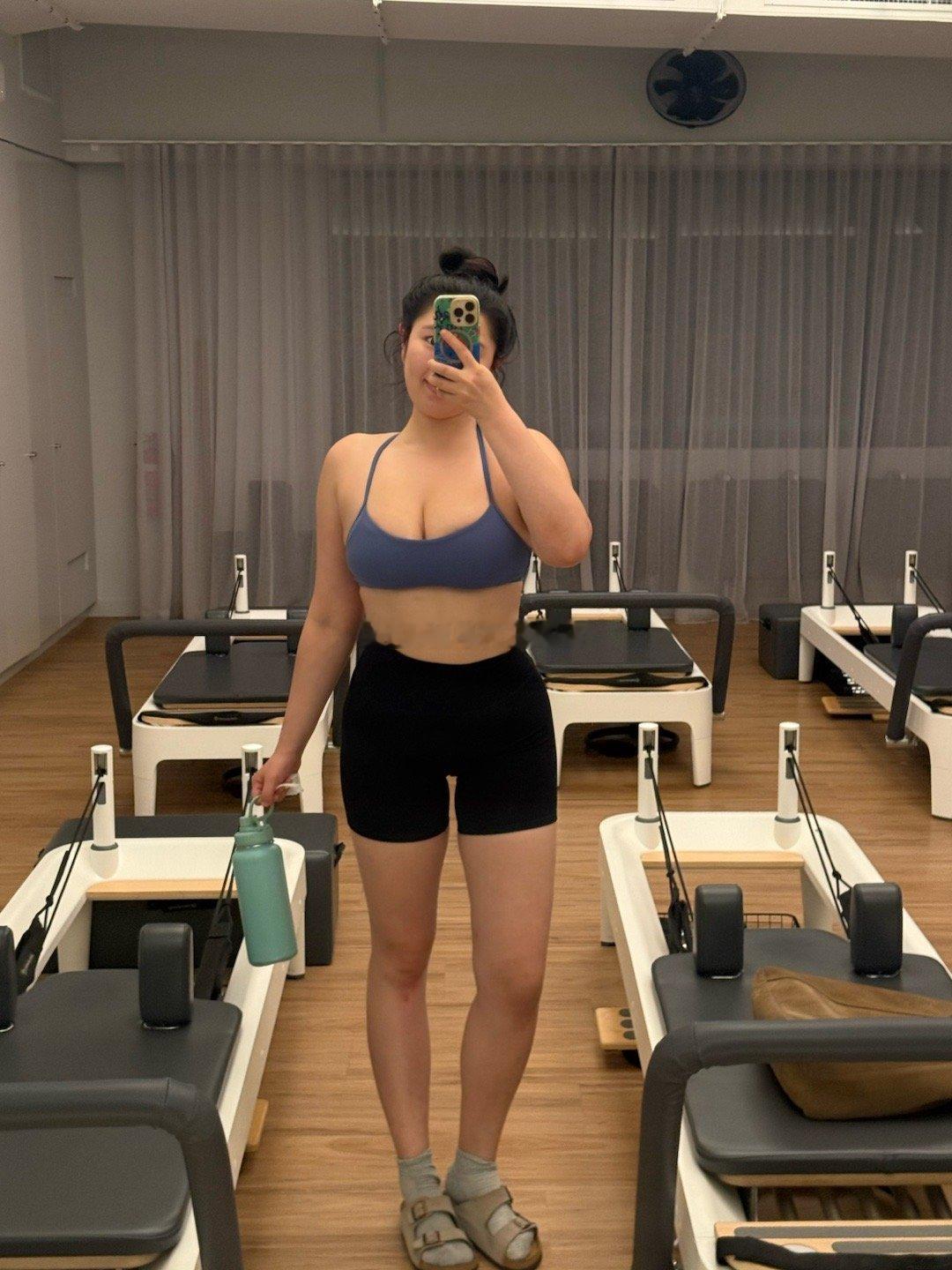 靠近你就靠近了痛苦远离你就远离了幸福 