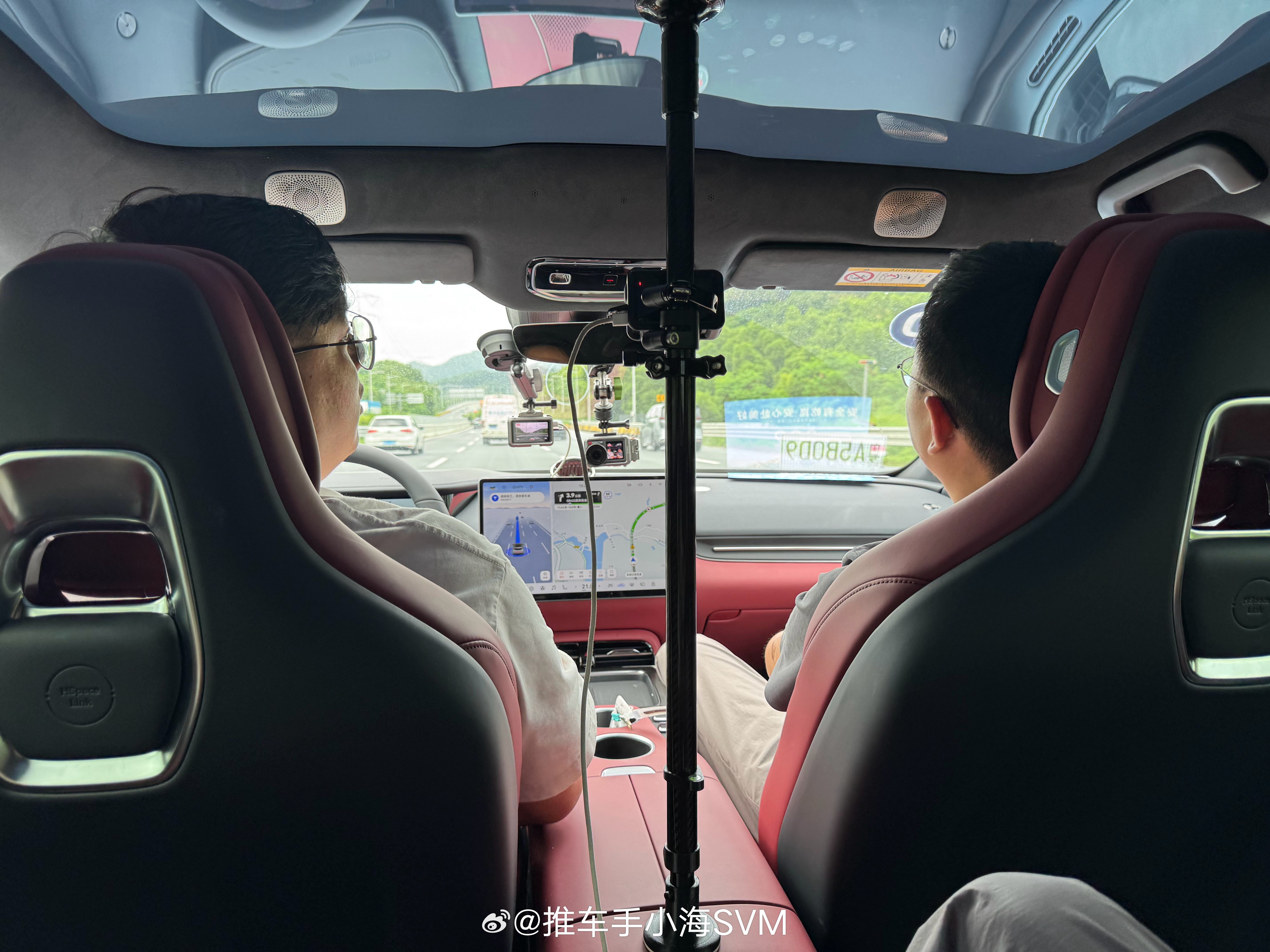 ADS5.0 基本上可以彻底治好我的“辅助驾驶羞耻症”了，综合路况开下来，基本没