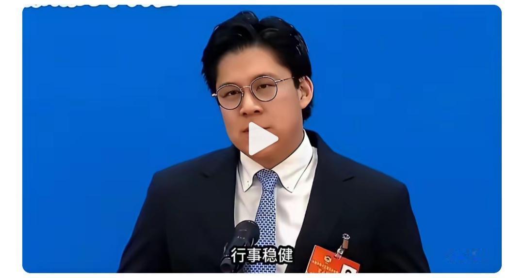 霍启刚这么富裕也为孩子的教育操碎了心。有钱的人，也有烦心事，也会糟心的。

不要