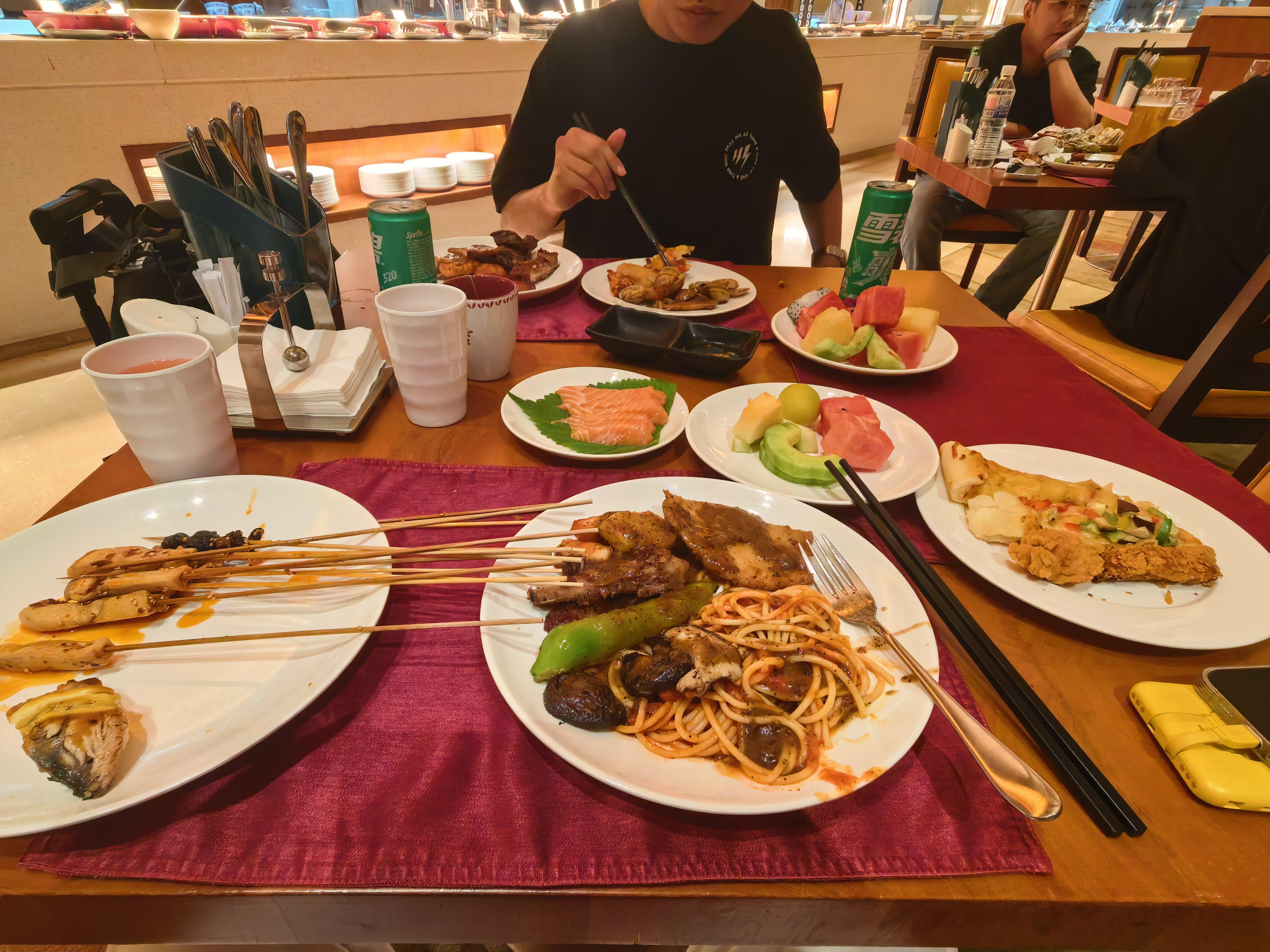 好饿啊😦 青岛·青岛金沙滩希尔顿酒店