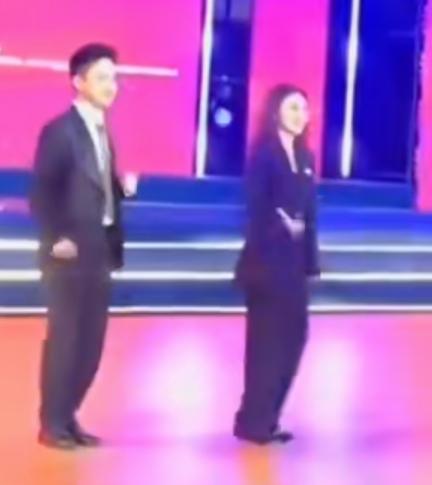 已经证实了，他们没有参加排练，但已经出乎意料了，没有练，竟然每个动作都在点子上，