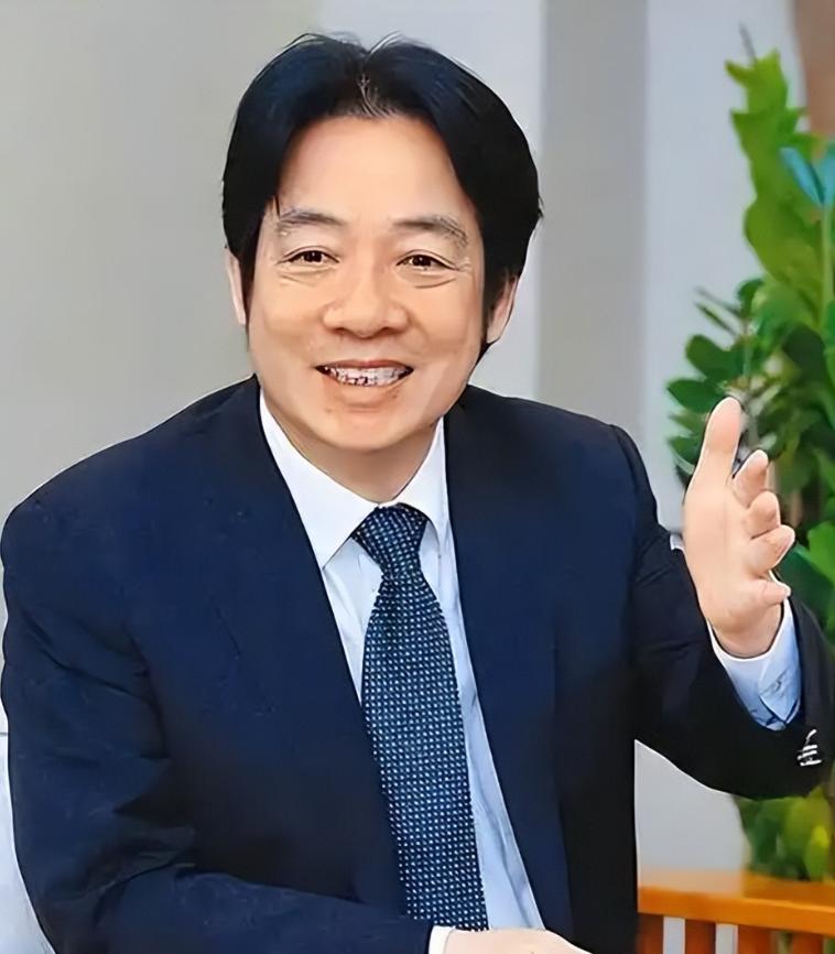 就在刚刚，

台“外交部”正式宣布，

1月4日，针对美方生擒总统马杜罗夫妇，台