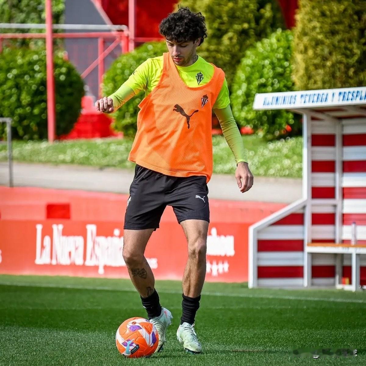 🚨 𝗡𝗘𝗪: 希洪竞技在西班牙乙级联赛下一轮比赛中遭遇罕见情况。
  -