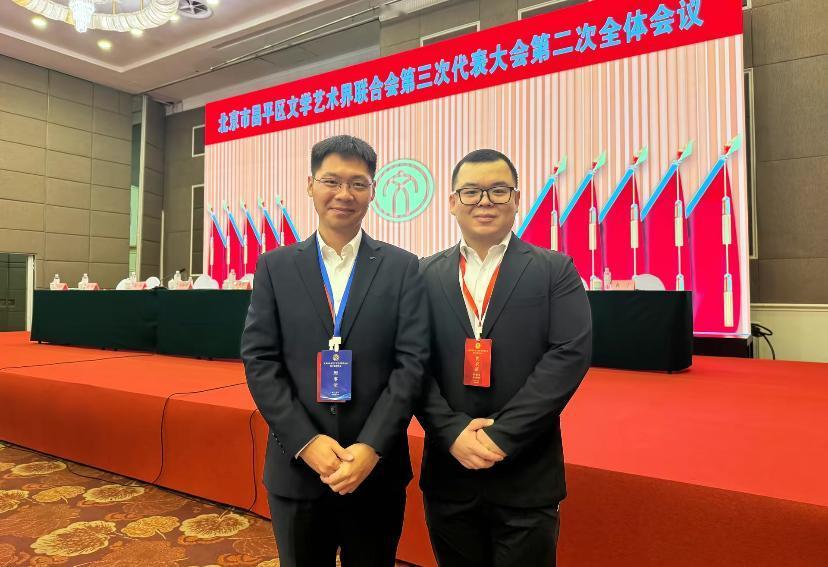 【德云社相声演员李昊洋担任新职务，德云社对外和解成为趋势，你怎么看？】
近日，德