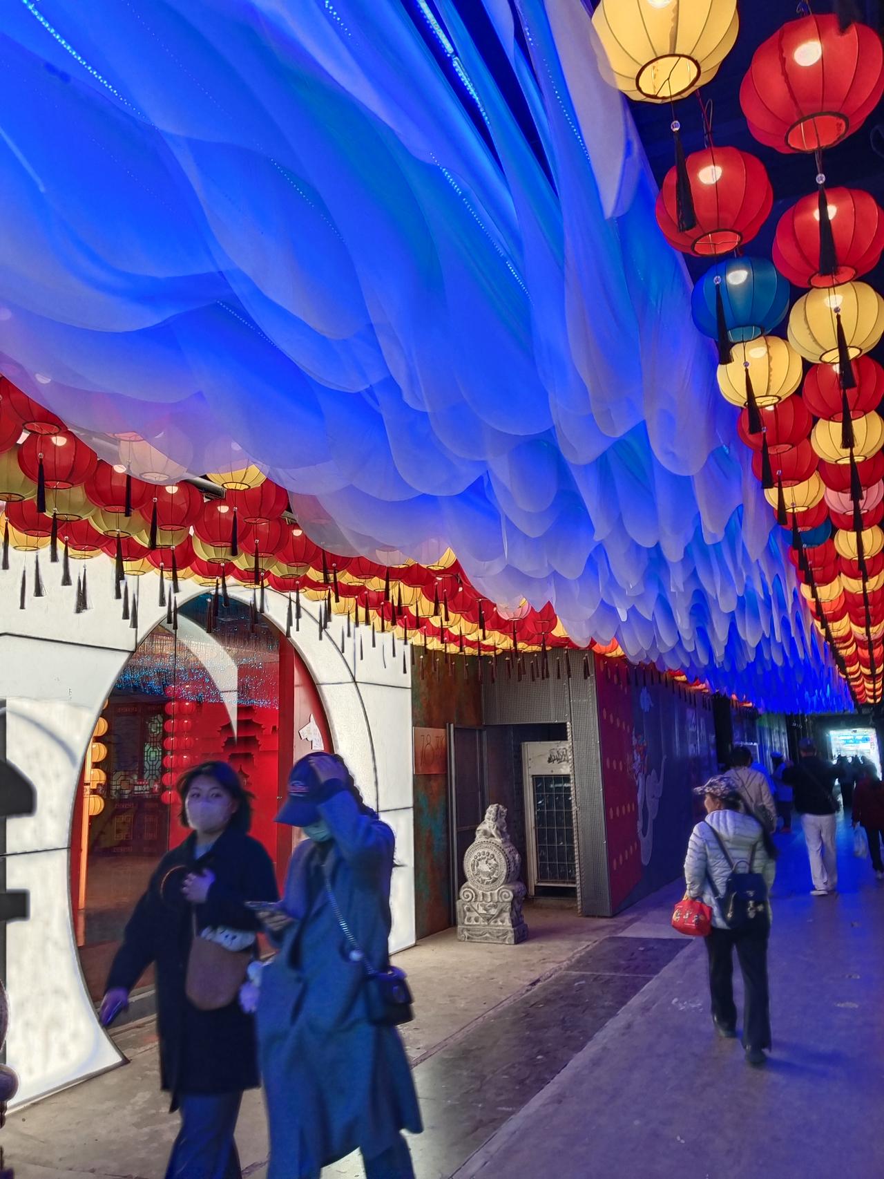 今天晚上，老家的一个同学给我打电话，说想到北京做家政。问我能不能给她介绍一个私单