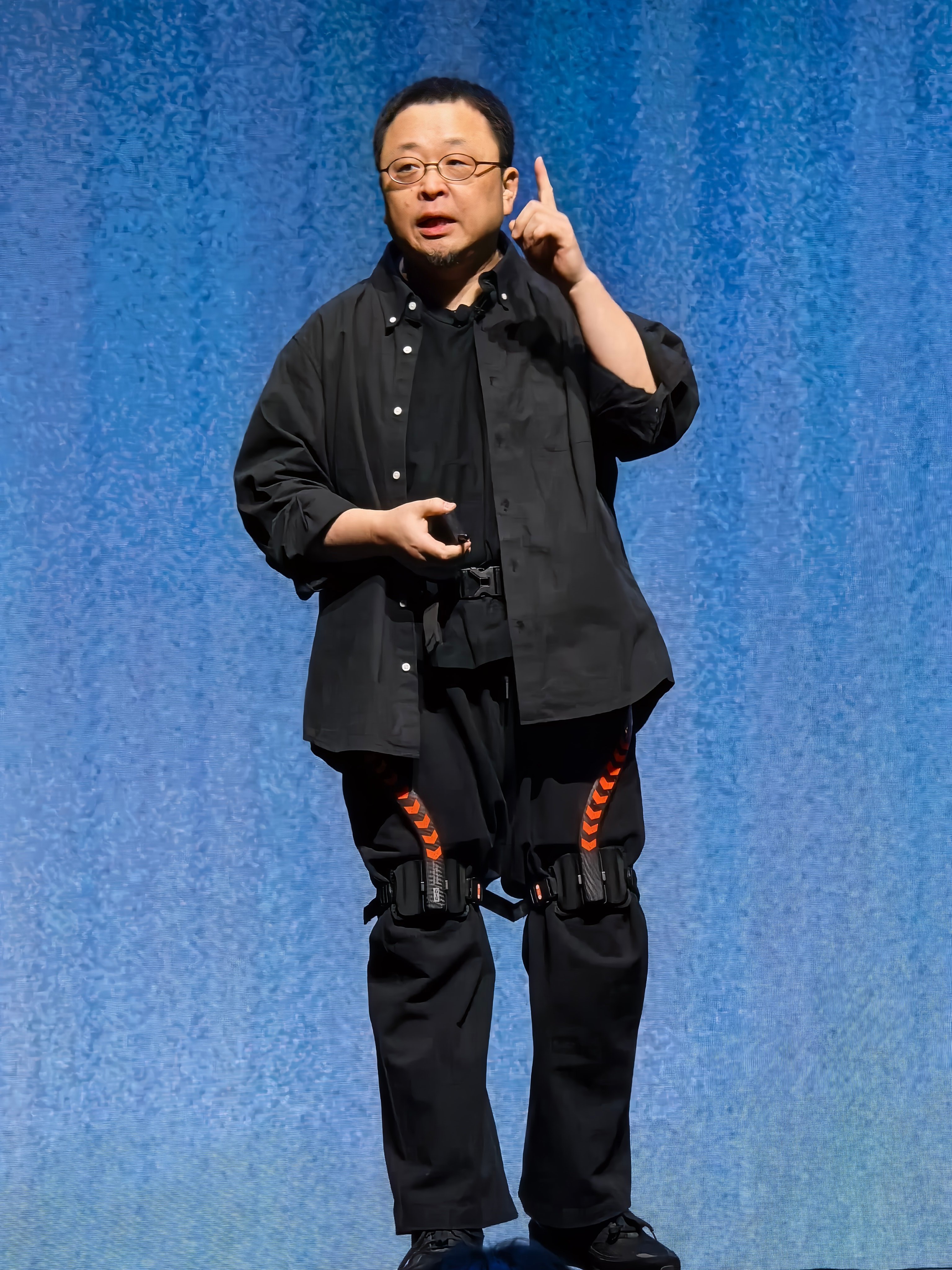 罗永浩科技春晚 这场大会的“选品逻辑”很清晰：创新优先，给初创团队和工程样机足够