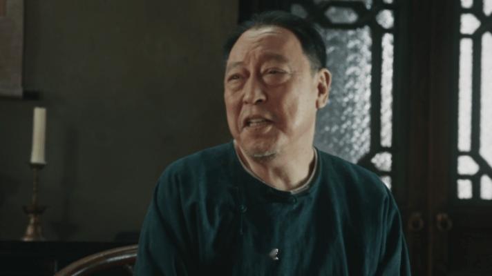 生万物天牛庙村不养怂人 天牛庙村那股子倔强劲儿，就像黄土坡上的老槐树，根扎得深，
