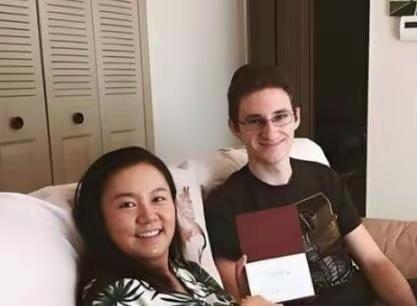 真的越看越心寒，
优秀姑娘远嫁异国，
最后换来的不是幸福，是致命伤害。
 
  