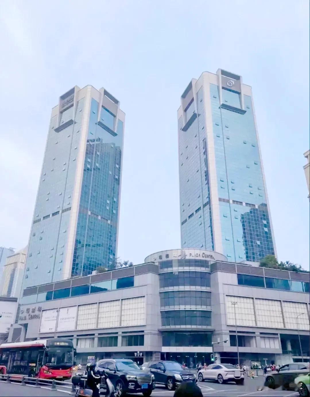 多久没去盐市口了！原新世界百货所在中环广场裙楼变成酒店都要开业了！一波多折，处于