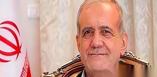 2021年，一份25年的合作大单，让所有人都以为，我们和伊朗的关系稳了。
结果，