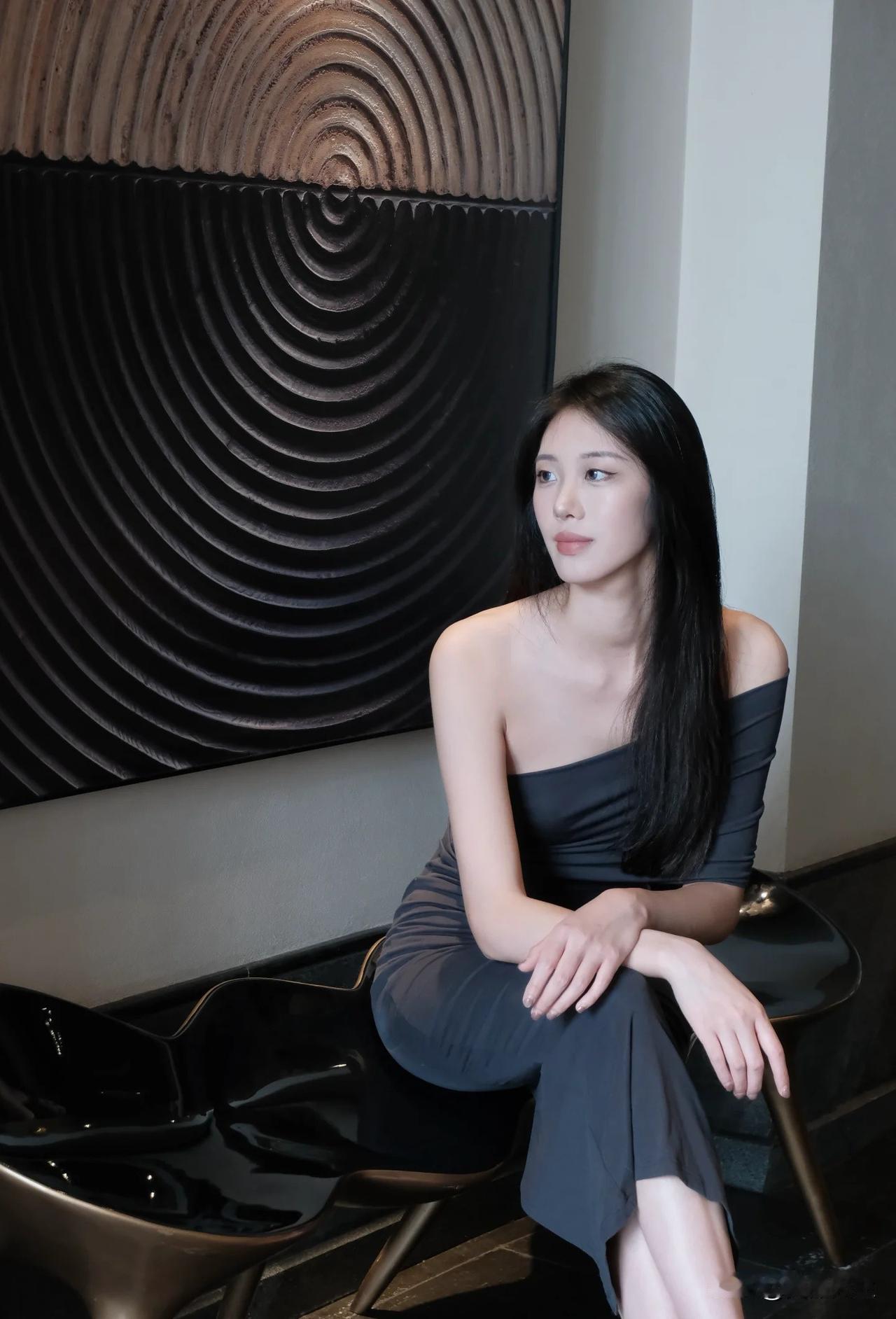 科幻梦境摩铂斯
气质也是感觉