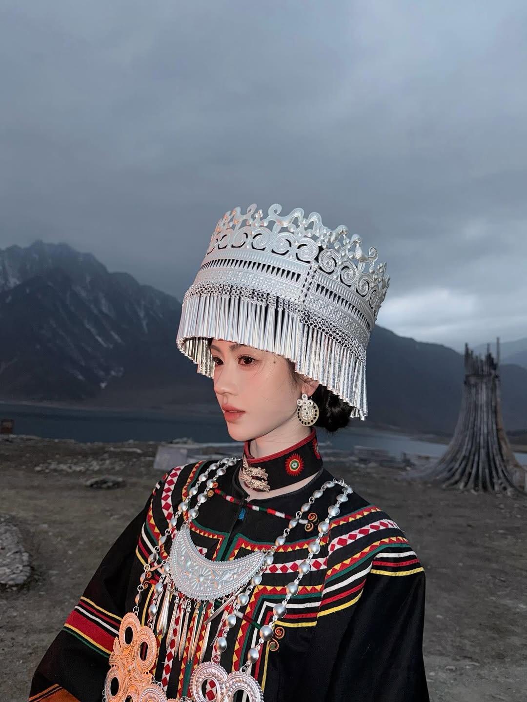 鞠婧祎ig更新这套妆造实在是太美辣！！！ 