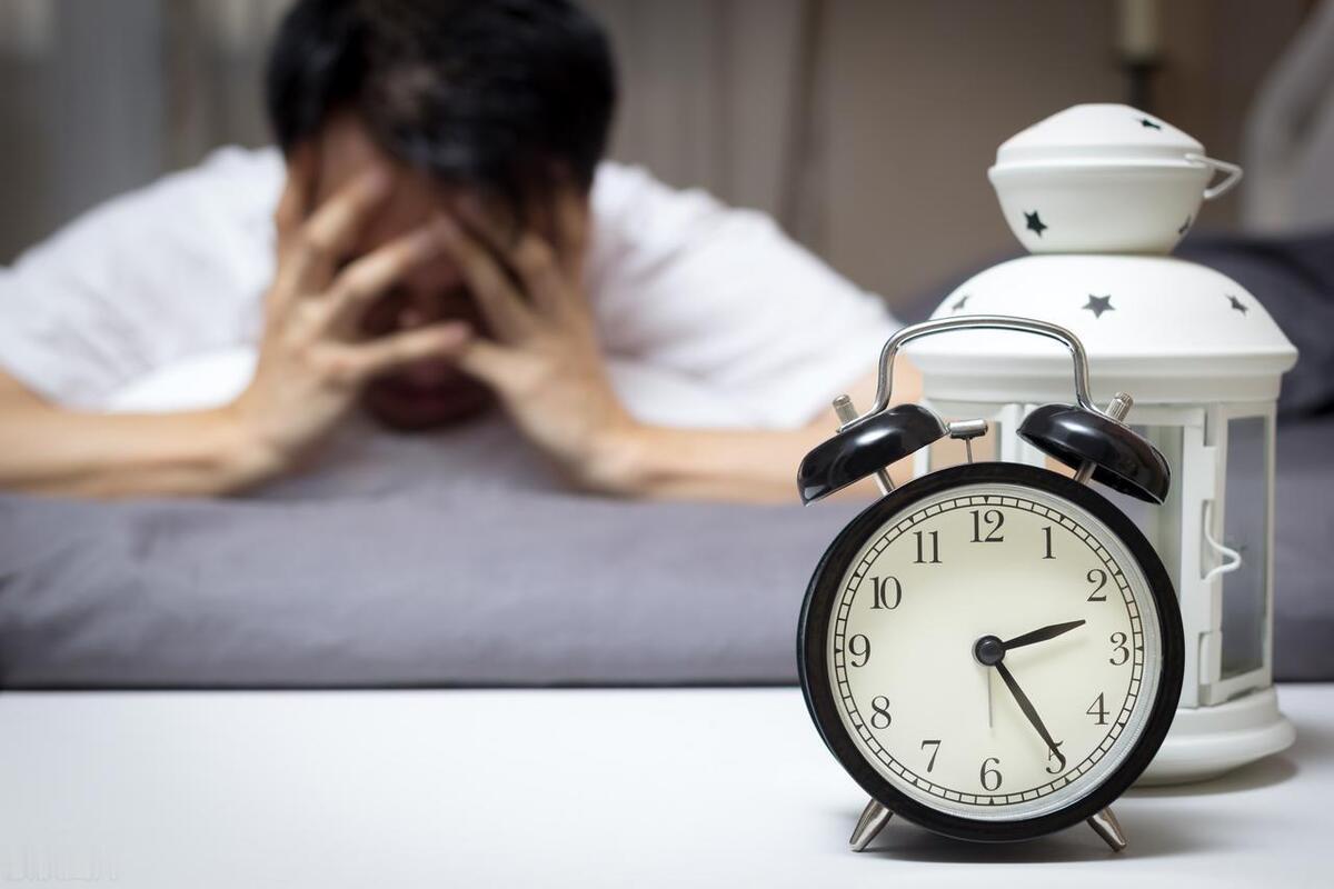 睡眠不好怎么调理？平时注意这四点，保证失眠远离你

1、适当按摩身体

为了有效
