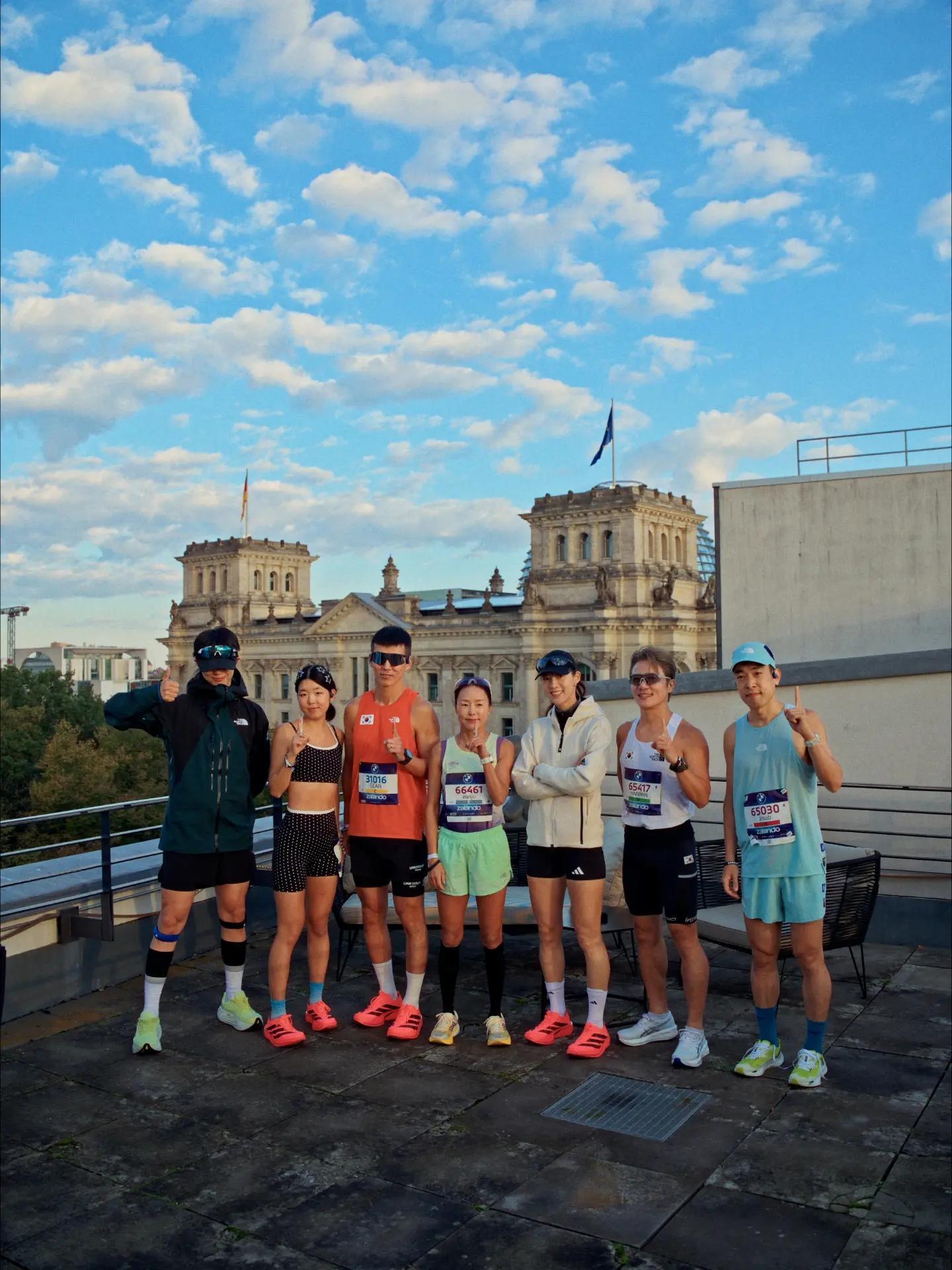 朴宝剑[超话]🏃🏻‍➡️朴宝剑跑步 260927柏林马拉松宝剑合影cr.ac