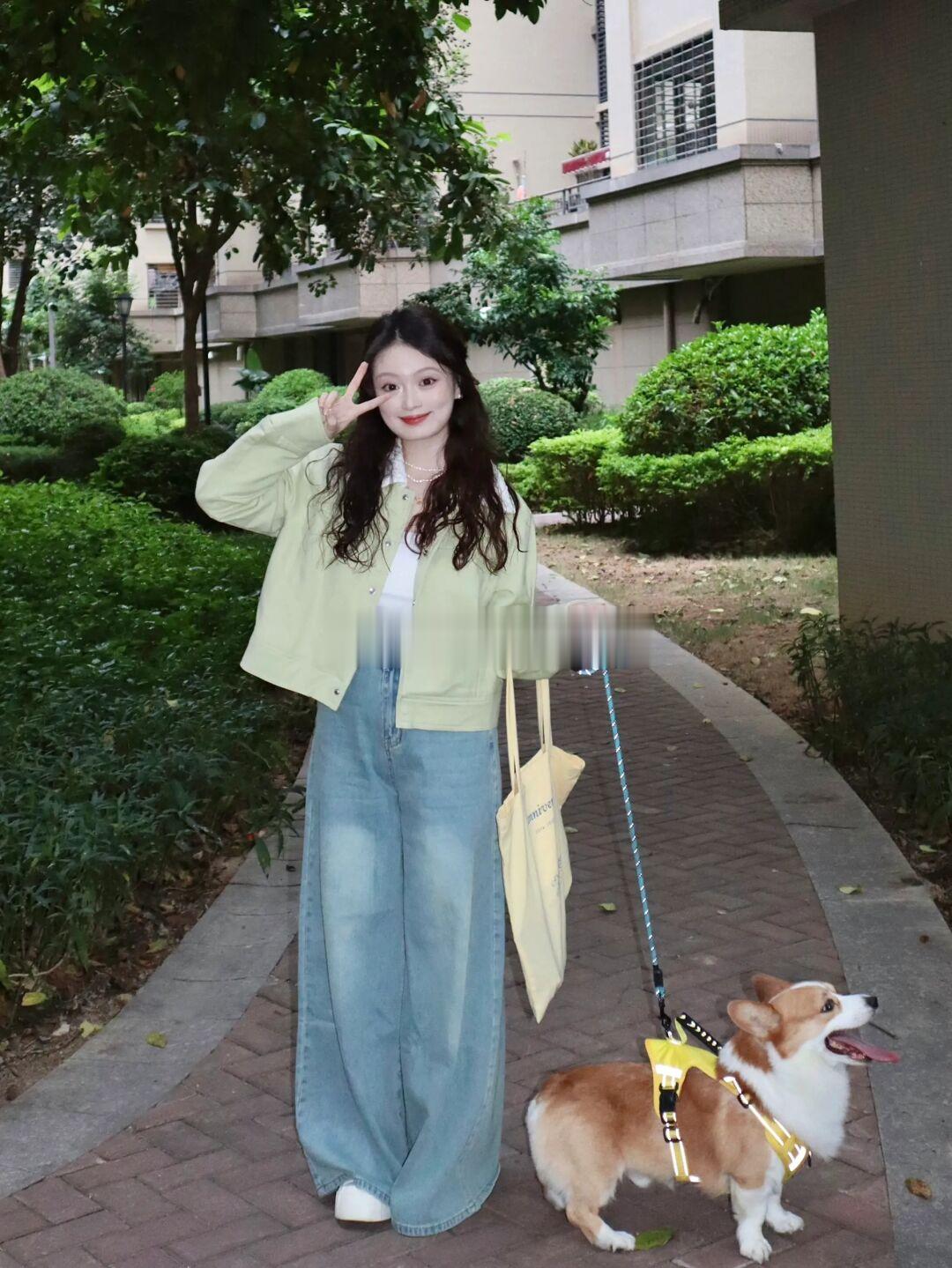微胖女孩秋天的漂亮衣服也太多啦！！！