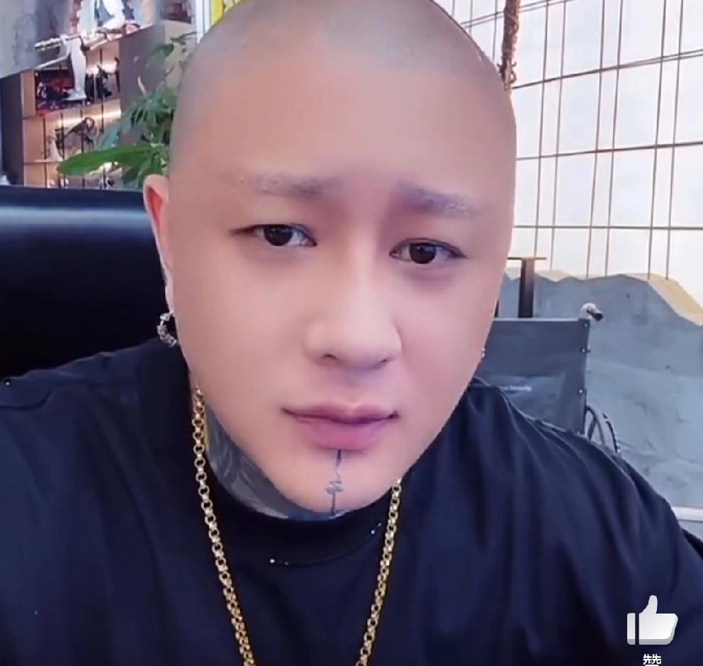 方丈自称请狗磊吃喝玩乐消费花23万！

         方丈自述请石家庄狗磊、