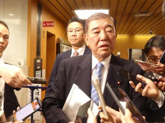 一心拉拢选民，被石破茂再次戳破漏洞，高市政策暗藏巨大隐患？
据日媒报道，日本前首