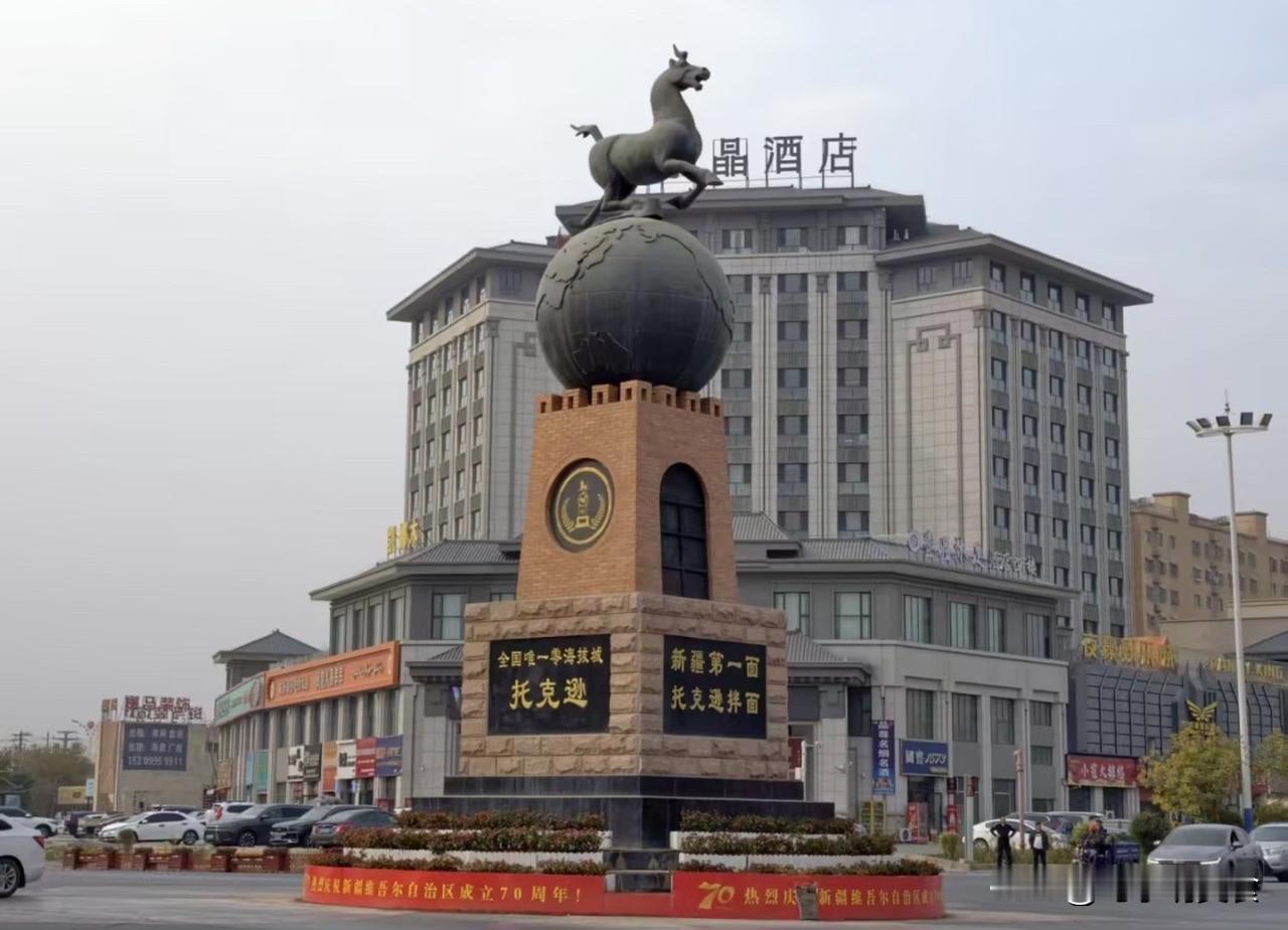 新疆拌面哪家强？实测南北疆，托克逊守旧不改良，输给乌市不冤枉！
跑遍南北疆，吃了