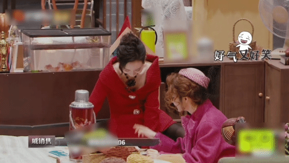 戚薇王鸥你俩一起过刚刚好大侦探你俩这配置也太齐全了！一个主外一个主内，组一起就是