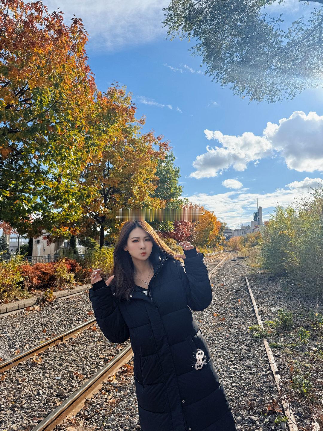 来啦赶个枫叶🍁尾班车  ​​​