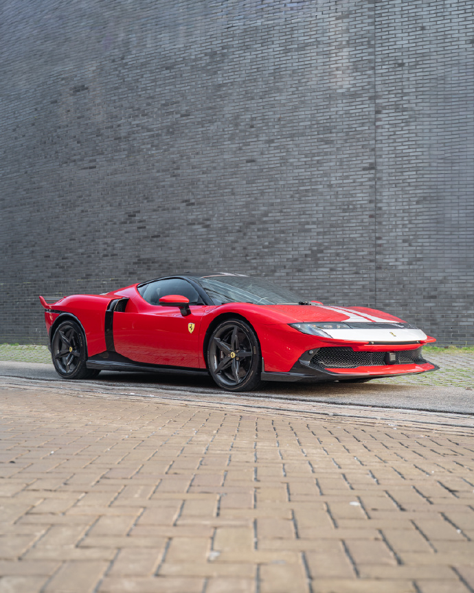 法拉利849 Testarossa经典回归复古线条搭配现代超跑气场越品越有味道，