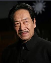 王奎荣这个名字，很多人可能一时叫不上来，但脸肯定认识。

国产剧里那些气场压人、