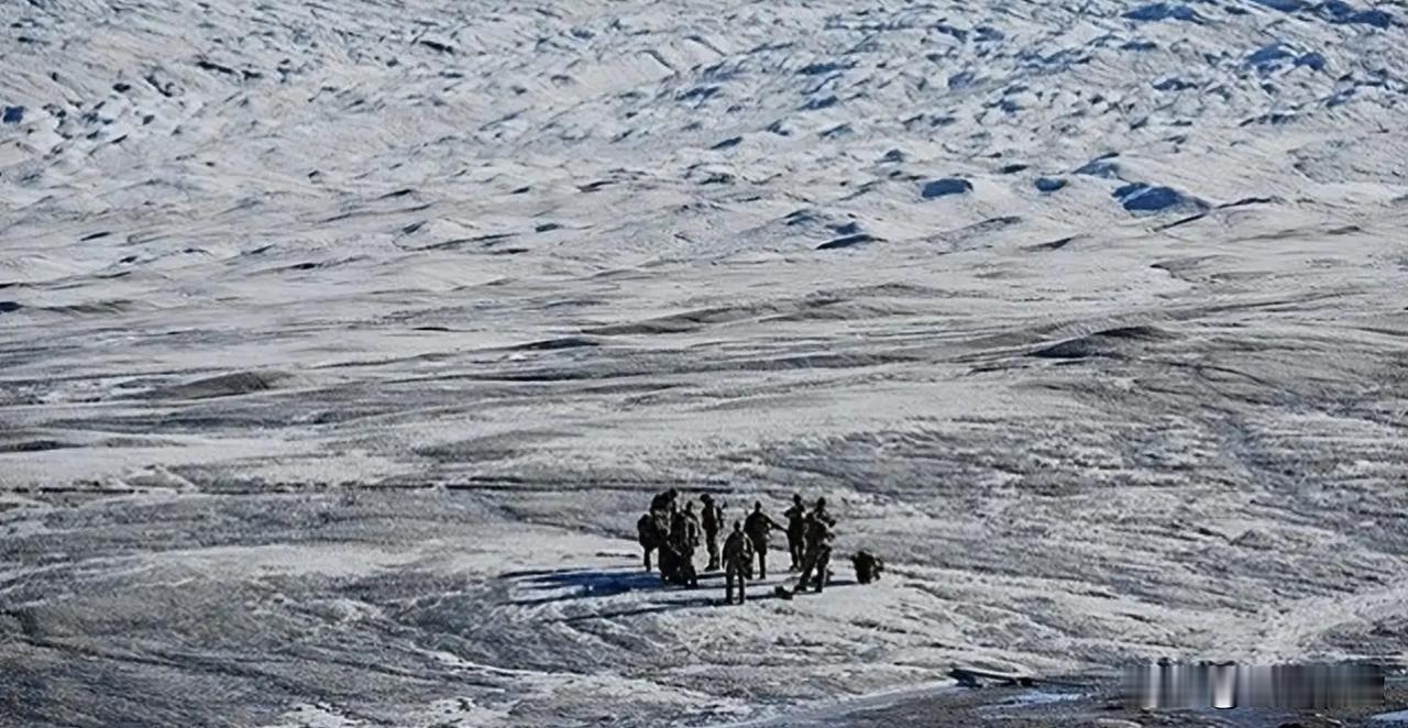 8国联军凑不齐一个连？格陵兰岛“象征性”军演，西方对抗特朗普只剩行为艺术？

就