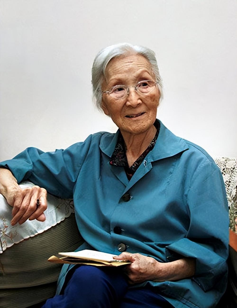 她是唯一一个能让钱学森情绪失态的女人。她高贵优雅了一辈子，99岁时还坚持一周每天