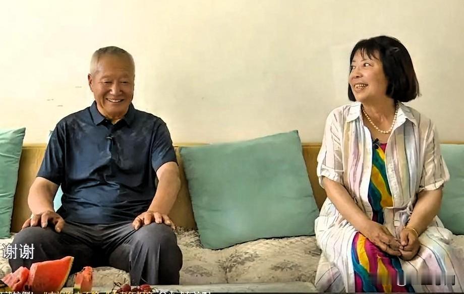 白嫖没底线！61岁的大叔与54岁的大妈相亲，期间两人交谈十分顺利，谁曾想，大妈直