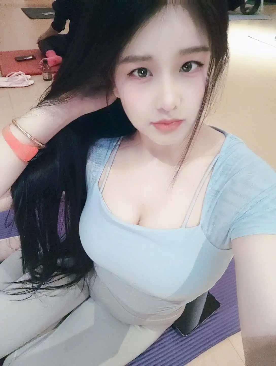 肚肚打雷了 肚肚还在，不过过几天就没了
