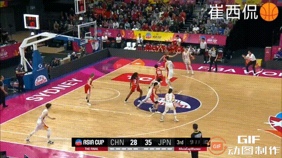 韩旭吊打日本内线！
面对黑人归化球员领衔的日本女篮，韩旭统治攻防两端！
26分1