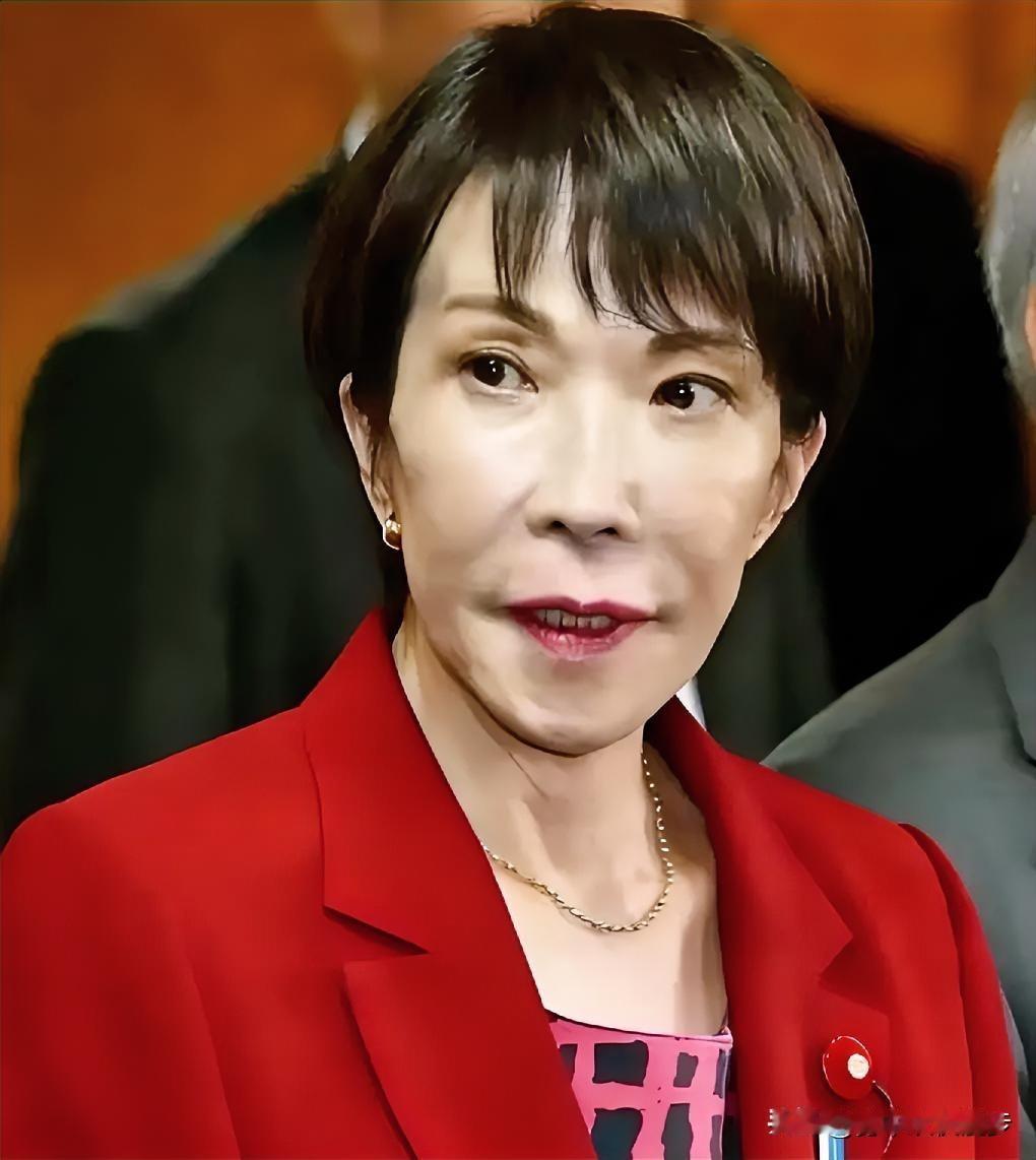 日本政坛又有新动作！
首相高市早苗前脚宣布要解散众议院，后脚两大在野党——立宪民